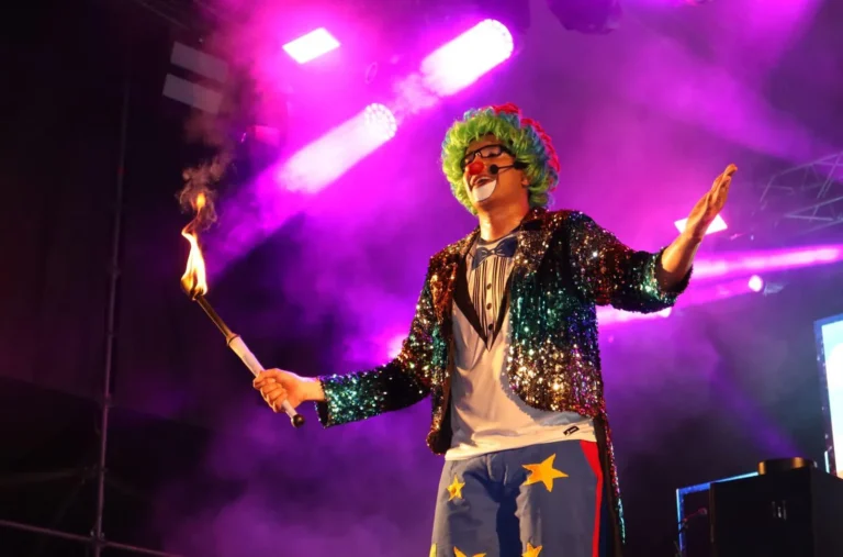 multimedia.grande.8393291829040ca4.Z3JhbmRlLndlYnA=