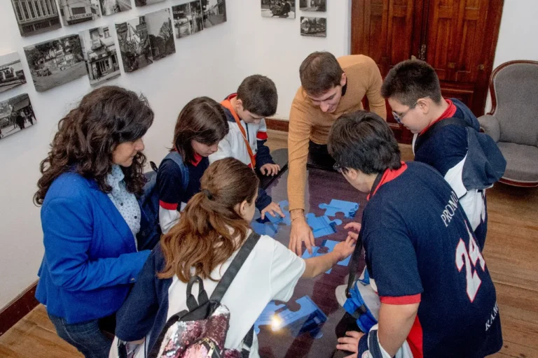 multimedia.normal.9f8586783fd112e5.Q29sZWdpbyBTYWdyYWRhIEZhbWlsaWFXaGF0c0FwcCBfbm9ybWFsLndlYnA=